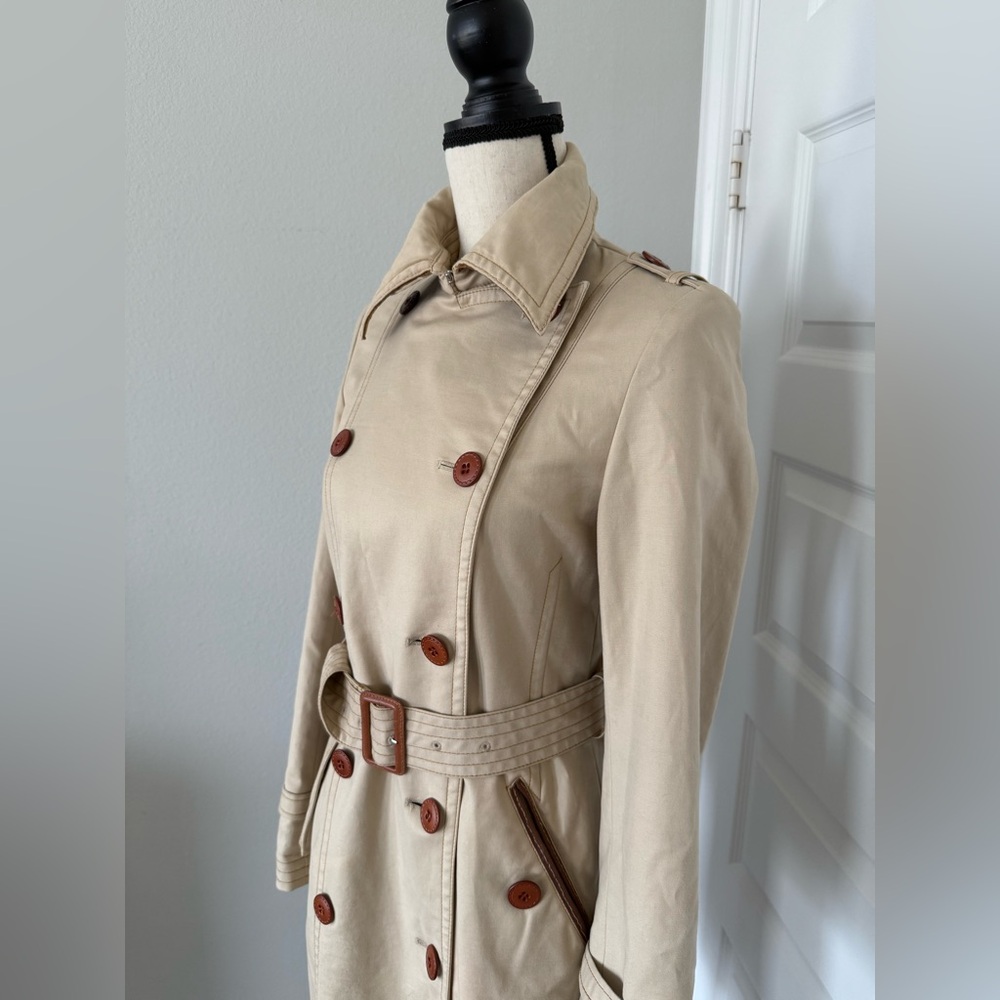 Classic Tan Trench Coat - Picture 8 of 12